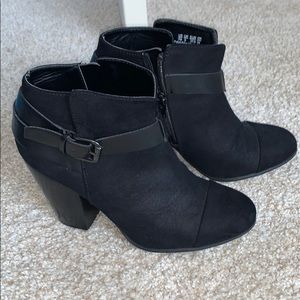 Carlos Santana Black Booties